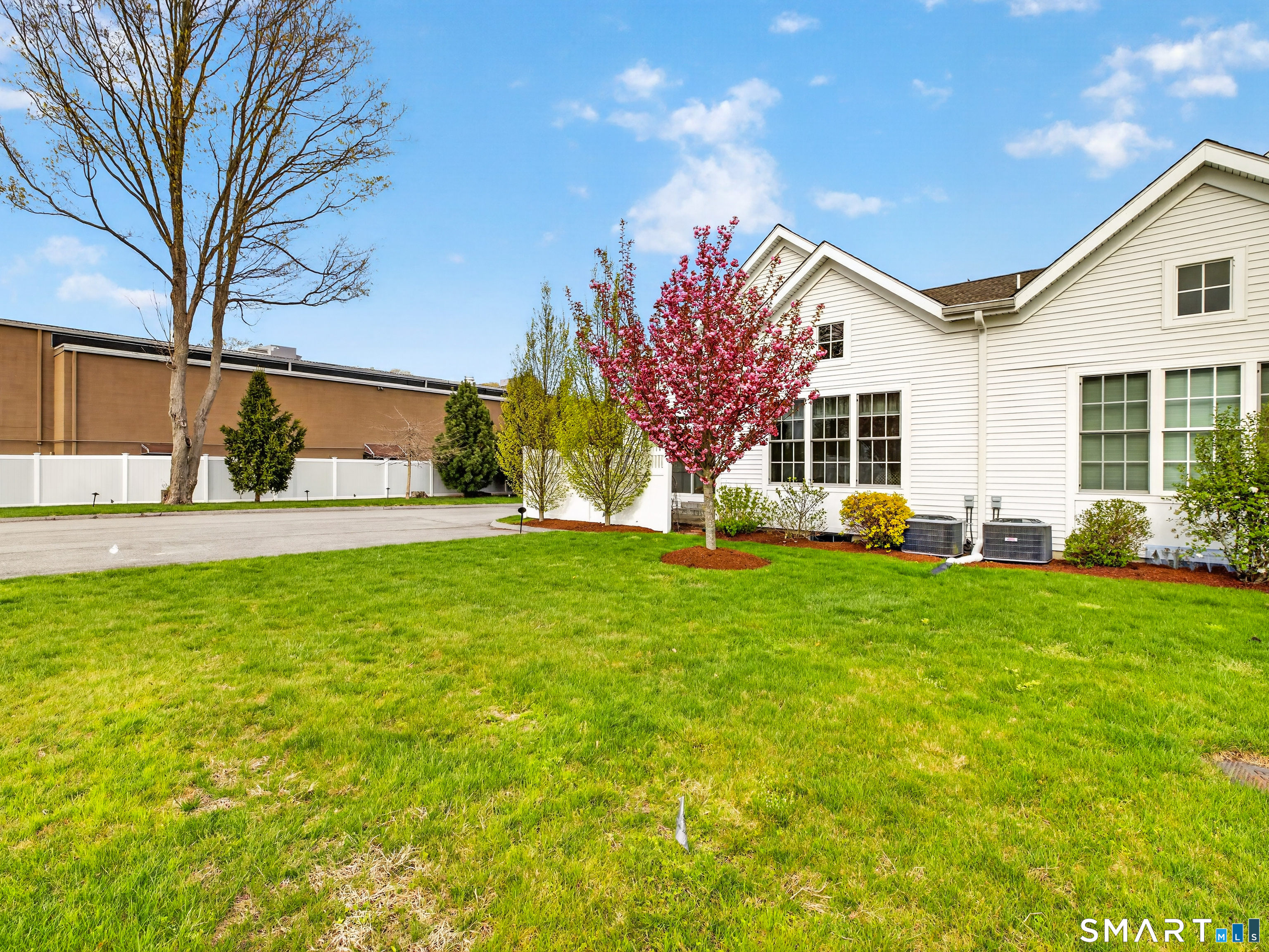 25 Sheffield Street Old Saybrook CT 06475