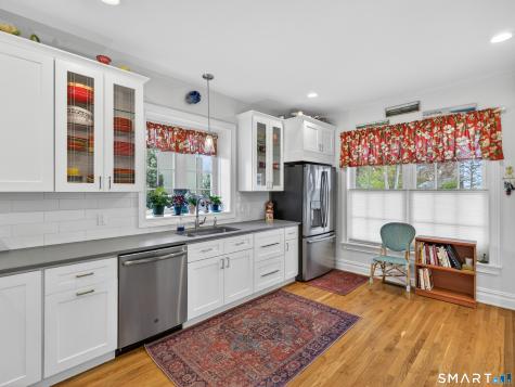 25 Sheffield Street Old Saybrook CT 06475