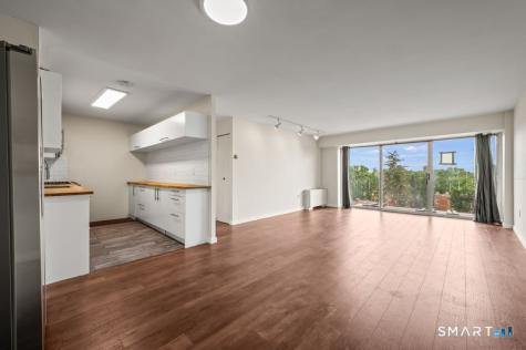 30 Woodland Street Hartford CT 06105