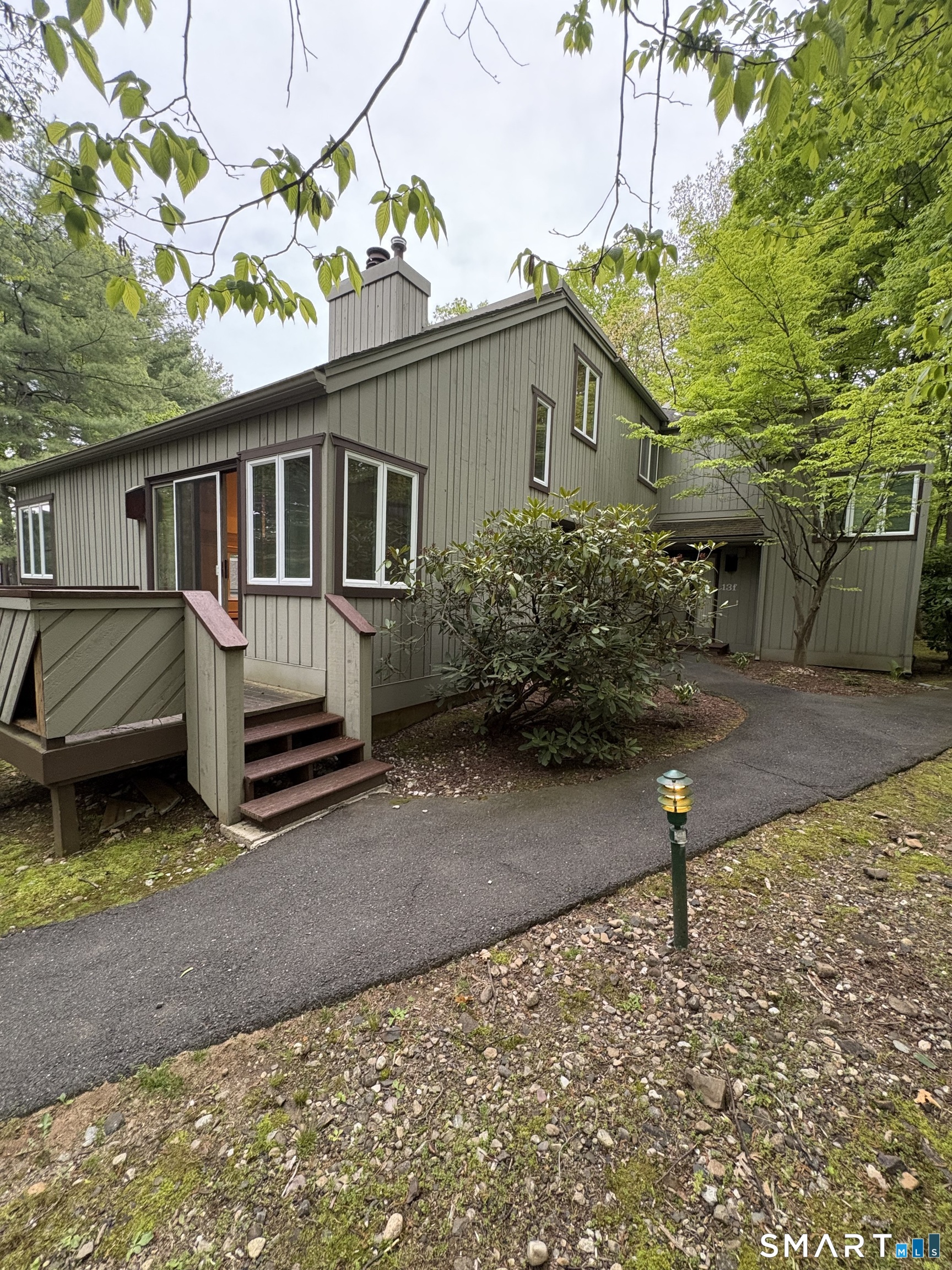 13 Bryne Court Farmington CT 06032