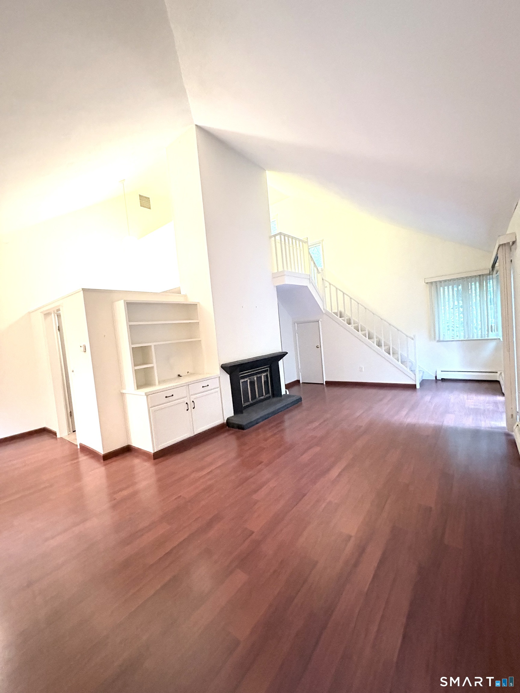 13 Bryne Court Farmington CT 06032