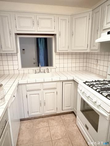13 Bryne Court Farmington CT 06032