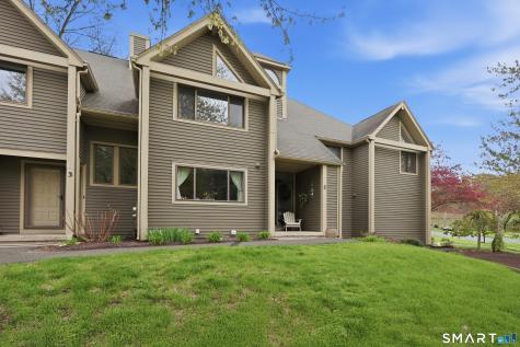 2 River Mead Avon CT 06001