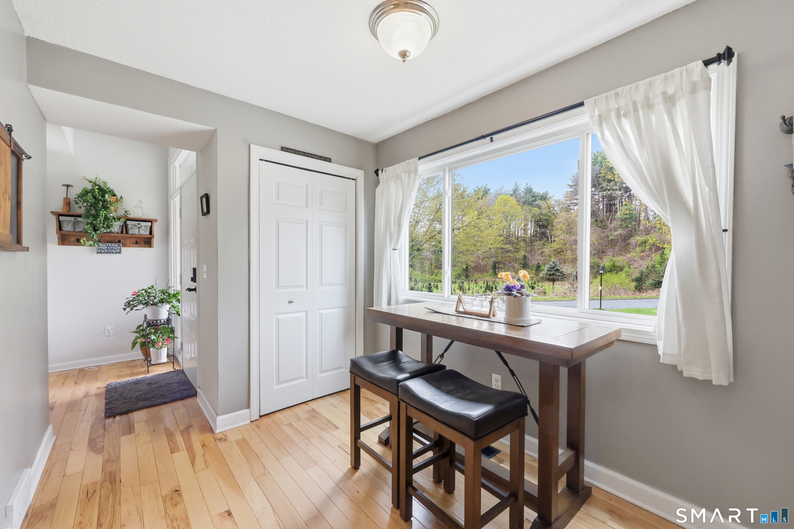 2 River Mead Avon CT 06001