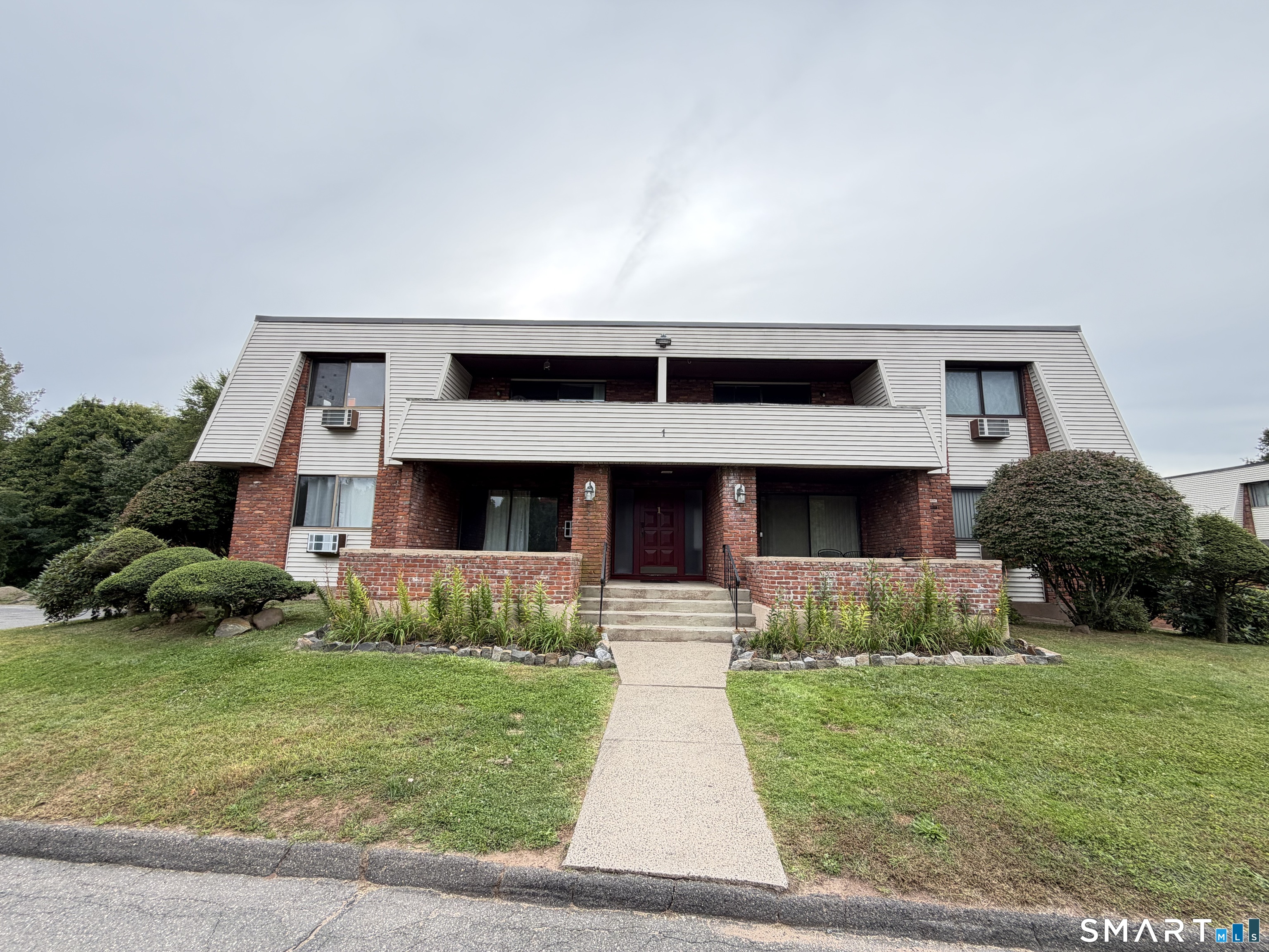 565 Talcottville Road Vernon CT 06066