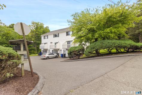 8 Belmont Lane Danbury CT 06810