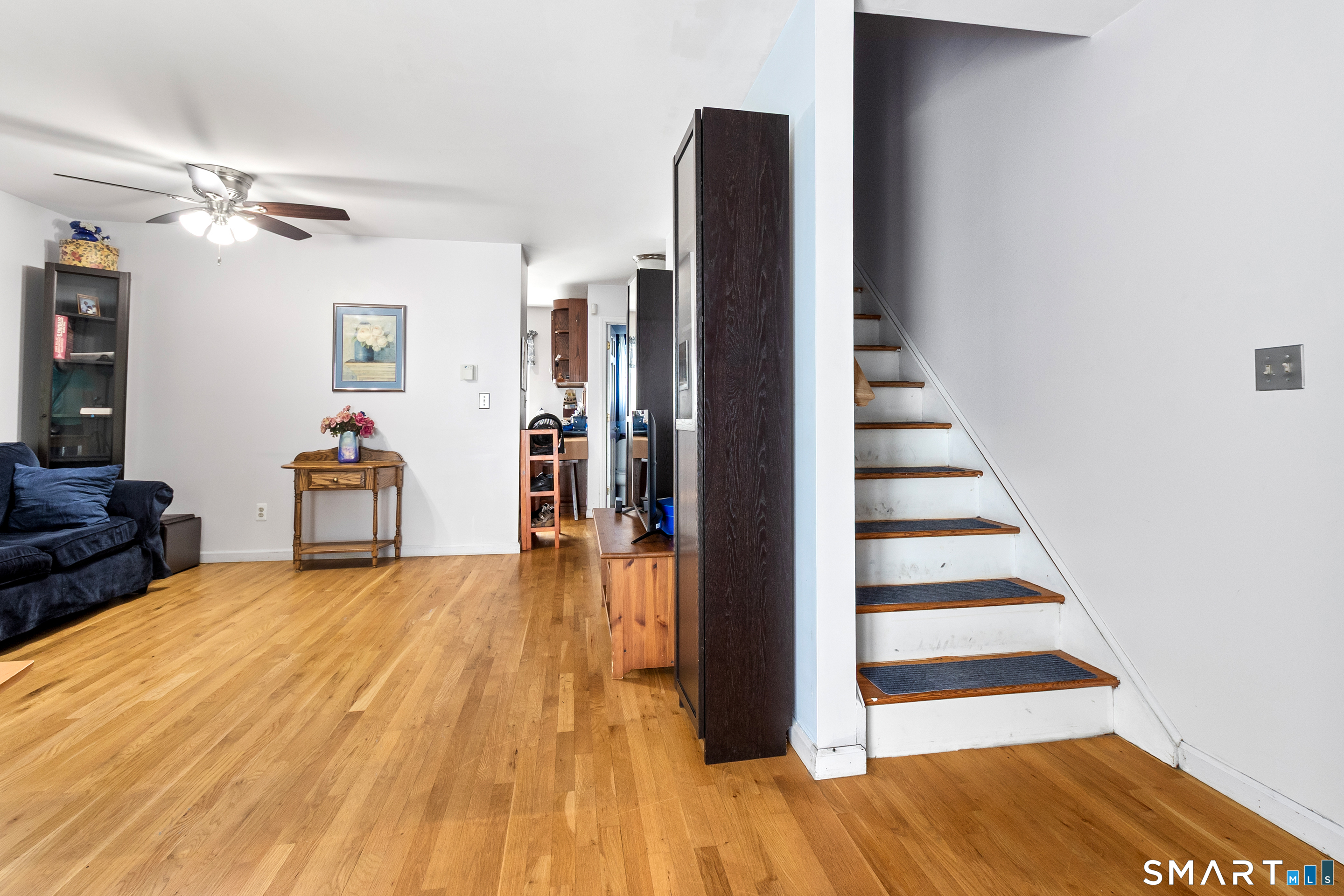 8 Belmont Lane Danbury CT 06810