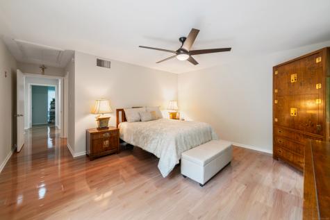 98 Heritage Village Southbury CT 06488