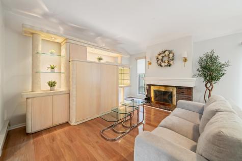 98 Heritage Village Southbury CT 06488