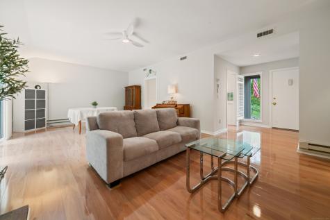 98 Heritage Village Southbury CT 06488