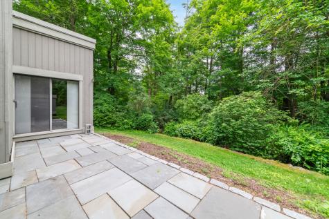 98 Heritage Village Southbury CT 06488