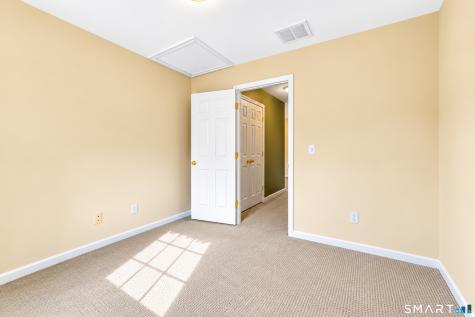 104 Periwinkle Drive Middlebury CT 06762