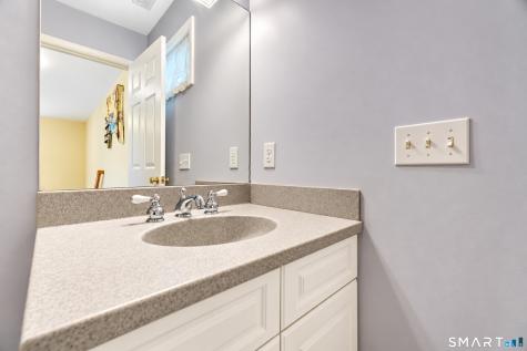 104 Periwinkle Drive Middlebury CT 06762