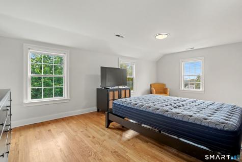 1035 Black Rock Turnpike Fairfield CT 06825