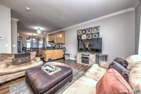 12 Landin Street Woodbridge CT 06525