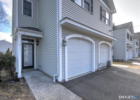 12 Landin Street Woodbridge CT 06525
