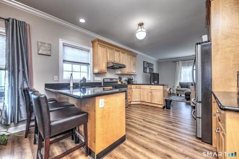 12 Landin Street Woodbridge CT 06525