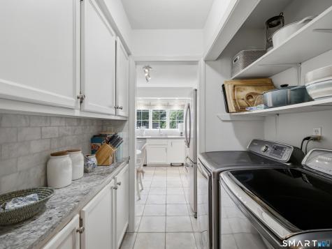 65 Tunxis Village Farmington CT 06032