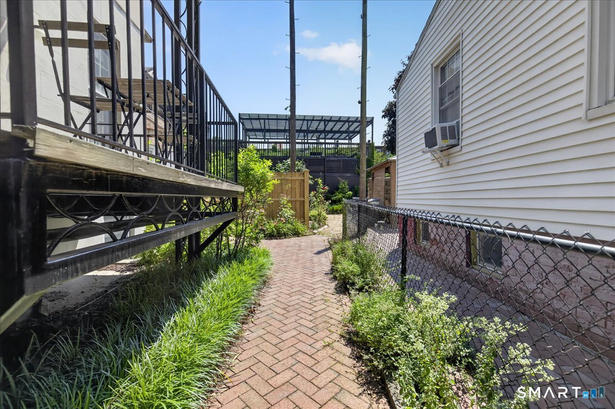 42 Academy Street New Haven CT 06511