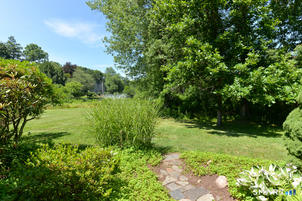 356 Heritage Village Southbury CT 06488