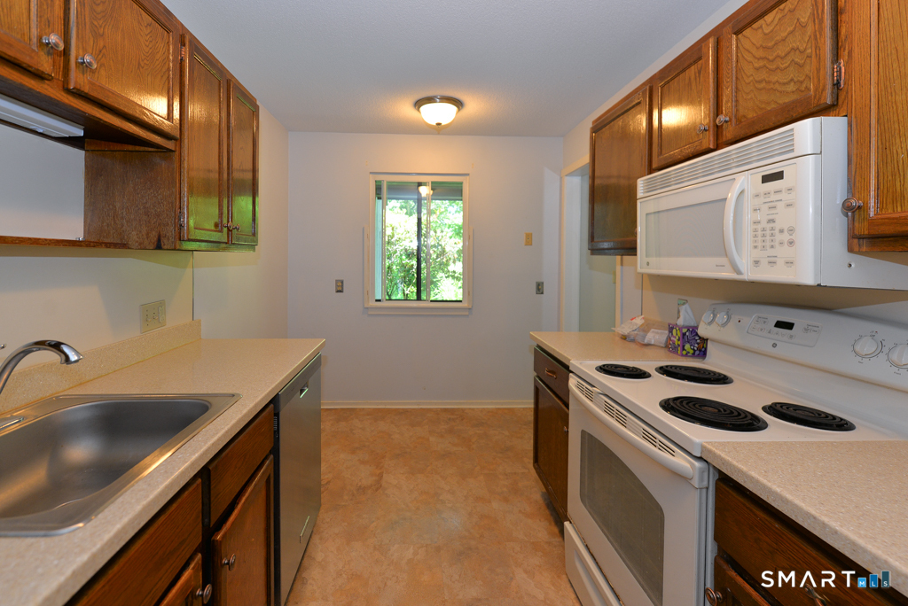 356 Heritage Village Southbury CT 06488