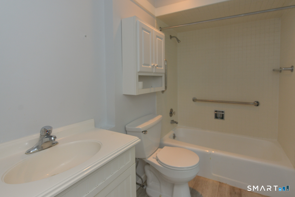 356 Heritage Village Southbury CT 06488