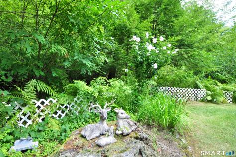 65 Mourning Dove Trail East Windsor CT 06088