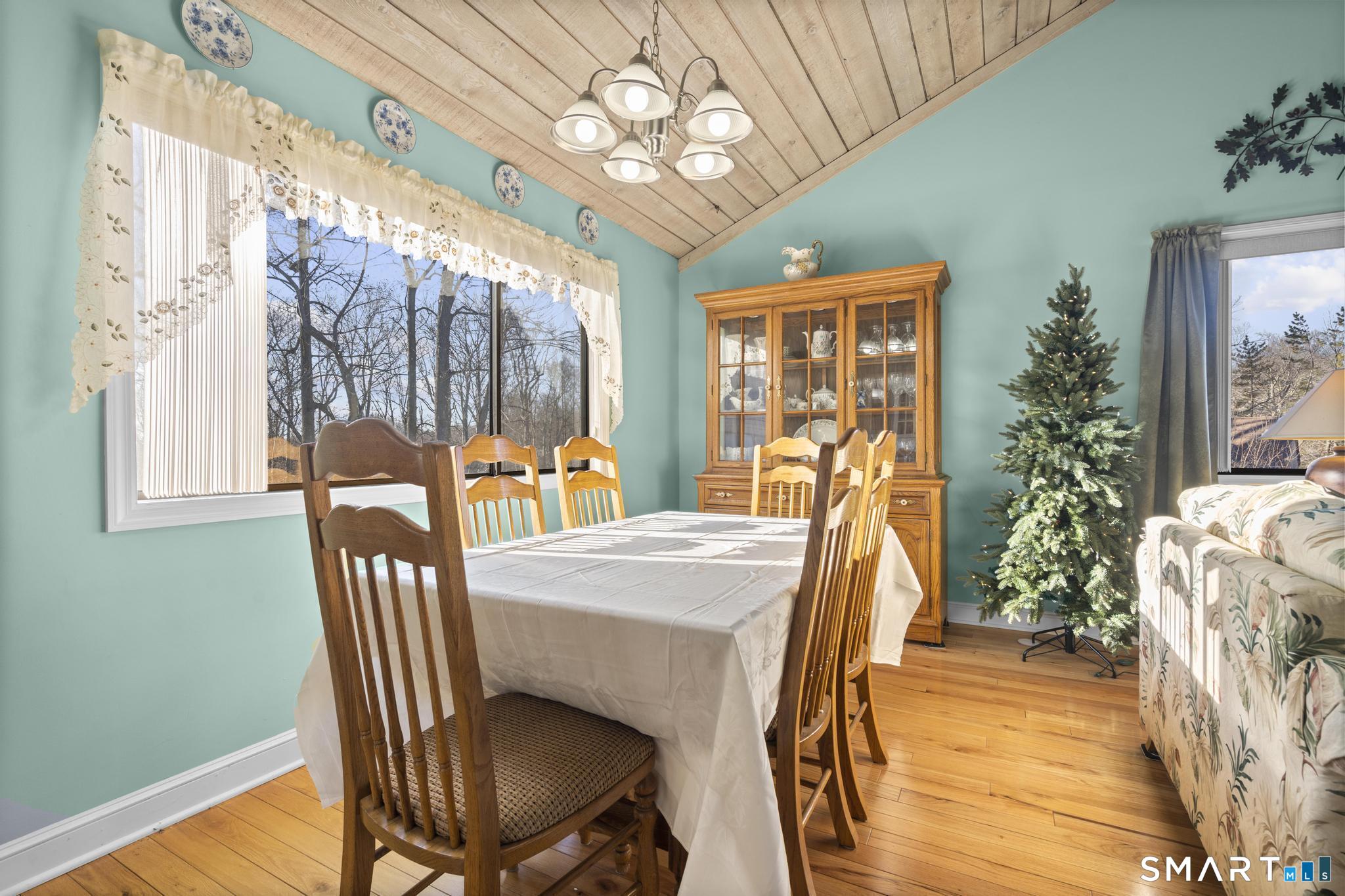 315 Navajo Lane Stratford CT 06614