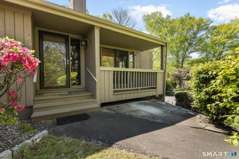 315 Navajo Lane Stratford CT 06614