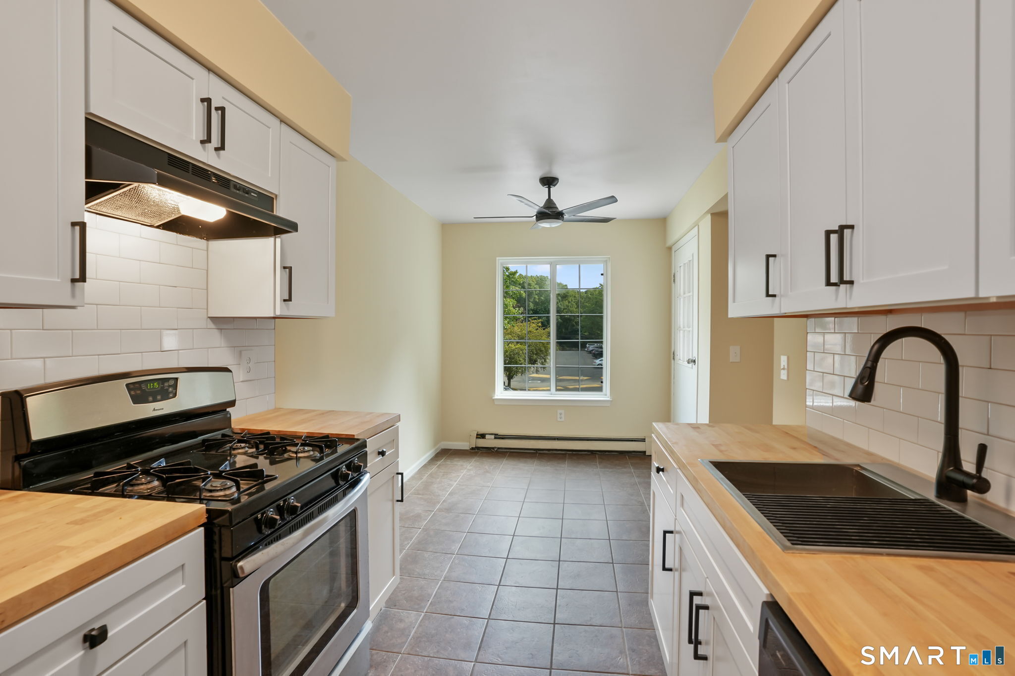 2955 Madison Avenue Bridgeport CT 06606
