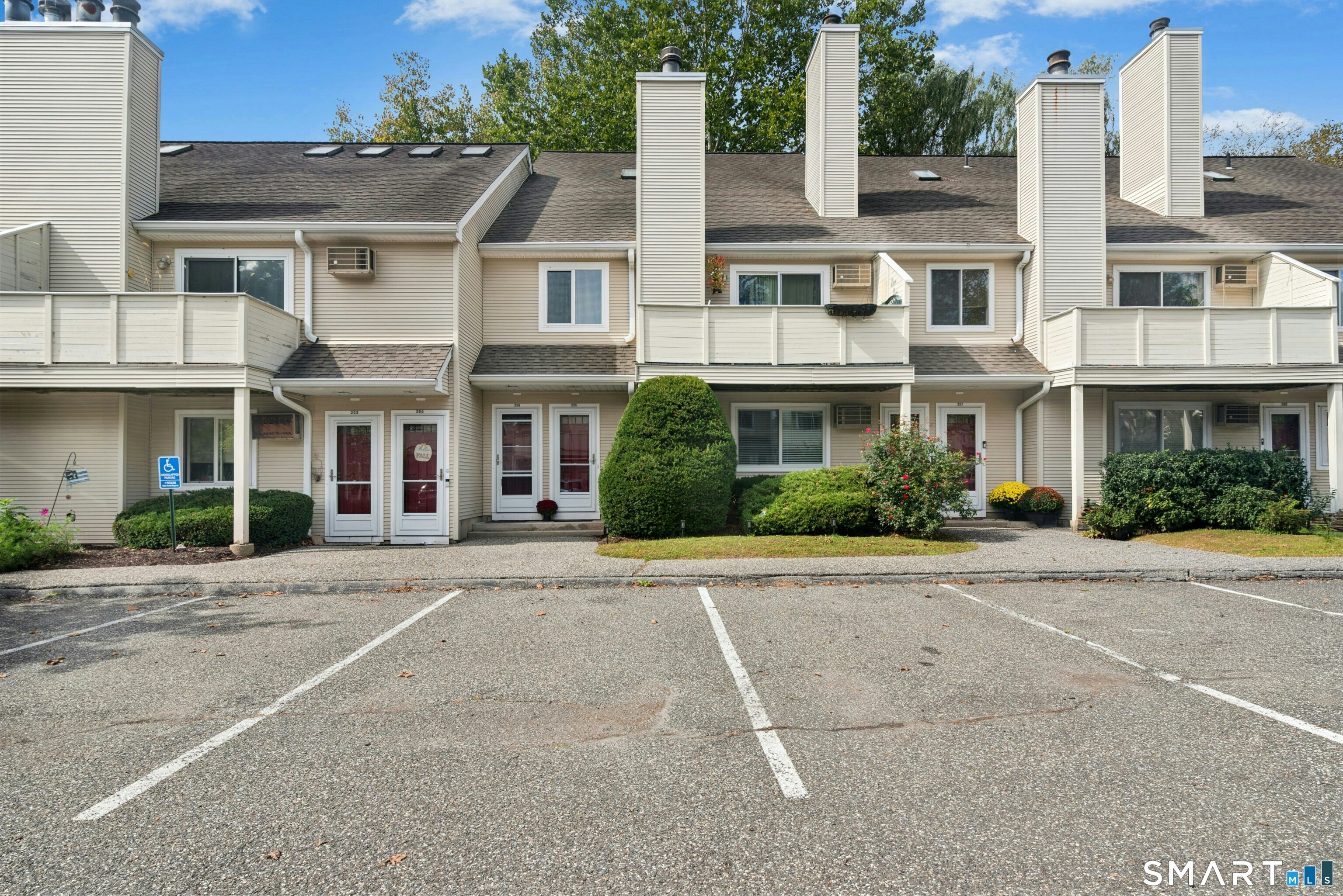 255 Willow Springs New Milford CT 06776