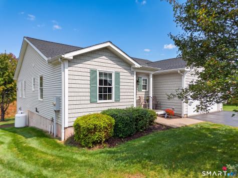 38 Autumn Lane Middletown CT 06457