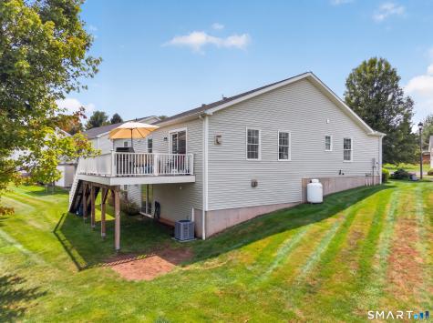 38 Autumn Lane Middletown CT 06457