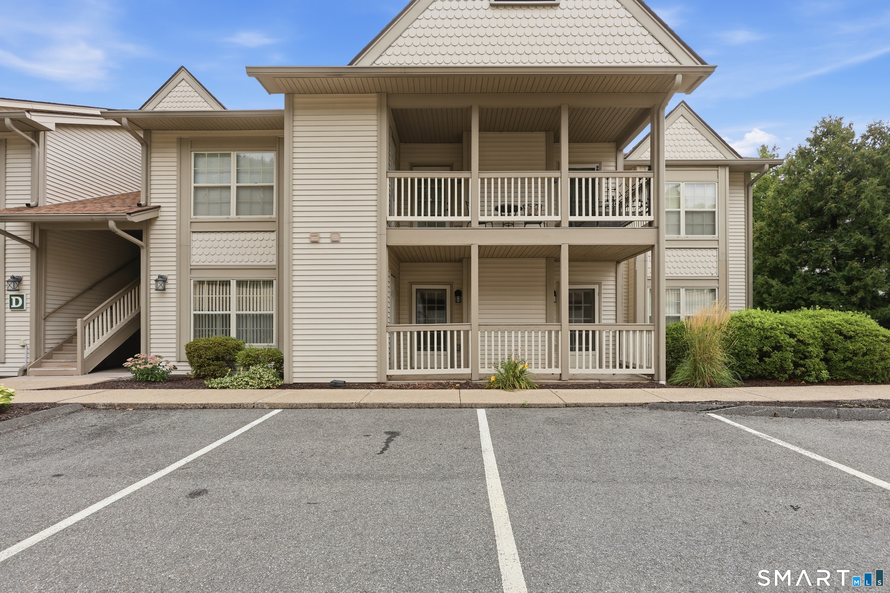 33 Langdon Court Berlin CT 06037