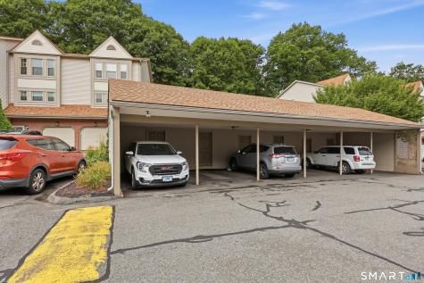 33 Langdon Court Berlin CT 06037