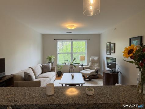 26 Schoolhouse Drive West Hartford CT 06110