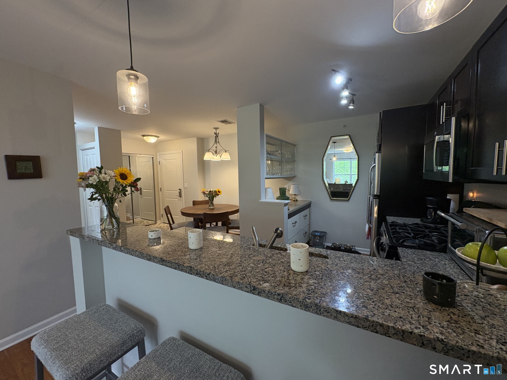 26 Schoolhouse Drive West Hartford CT 06110