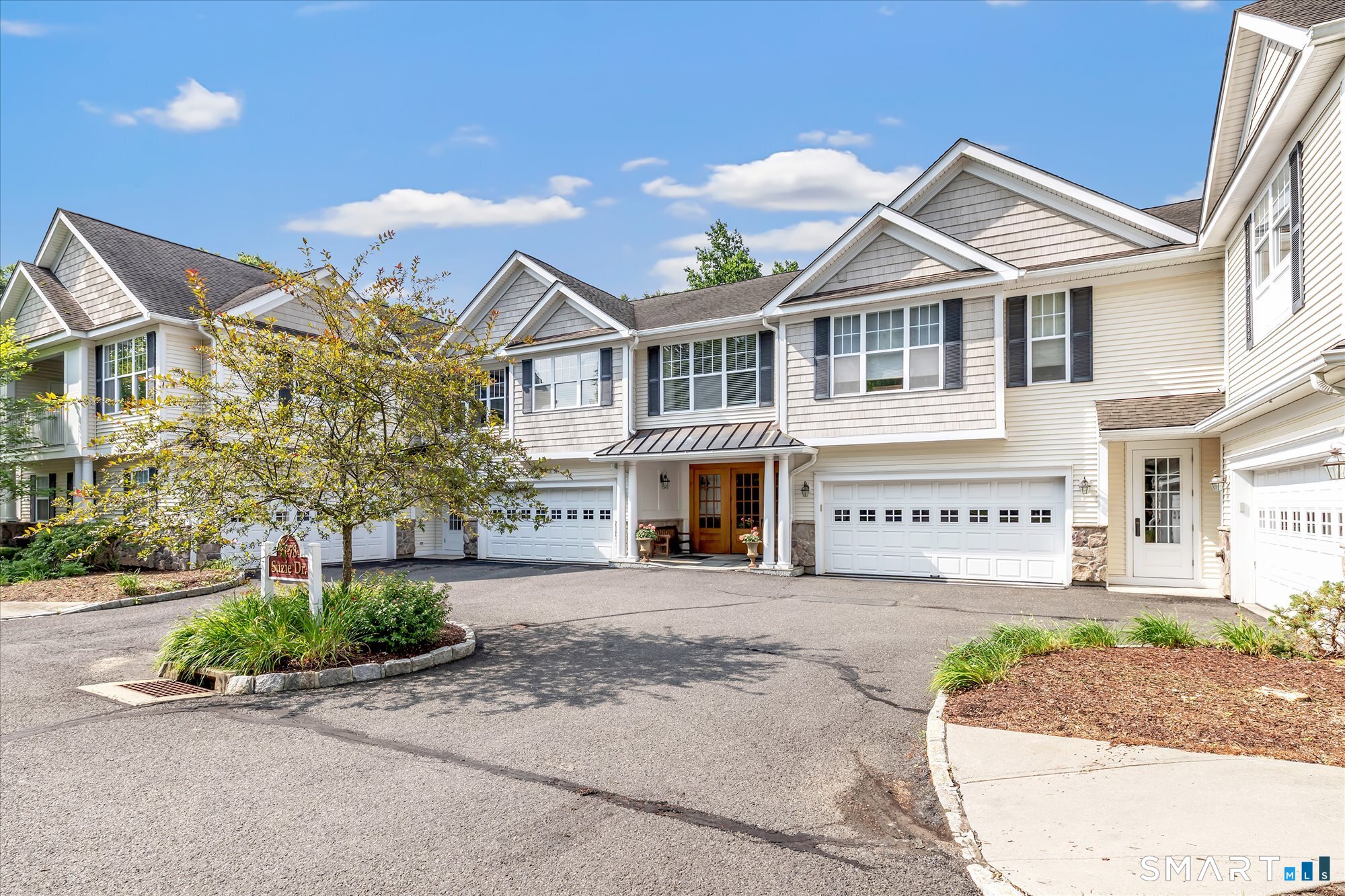 76 Suzie Drive Newtown CT 06470