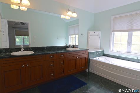 76 Suzie Drive Newtown CT 06470