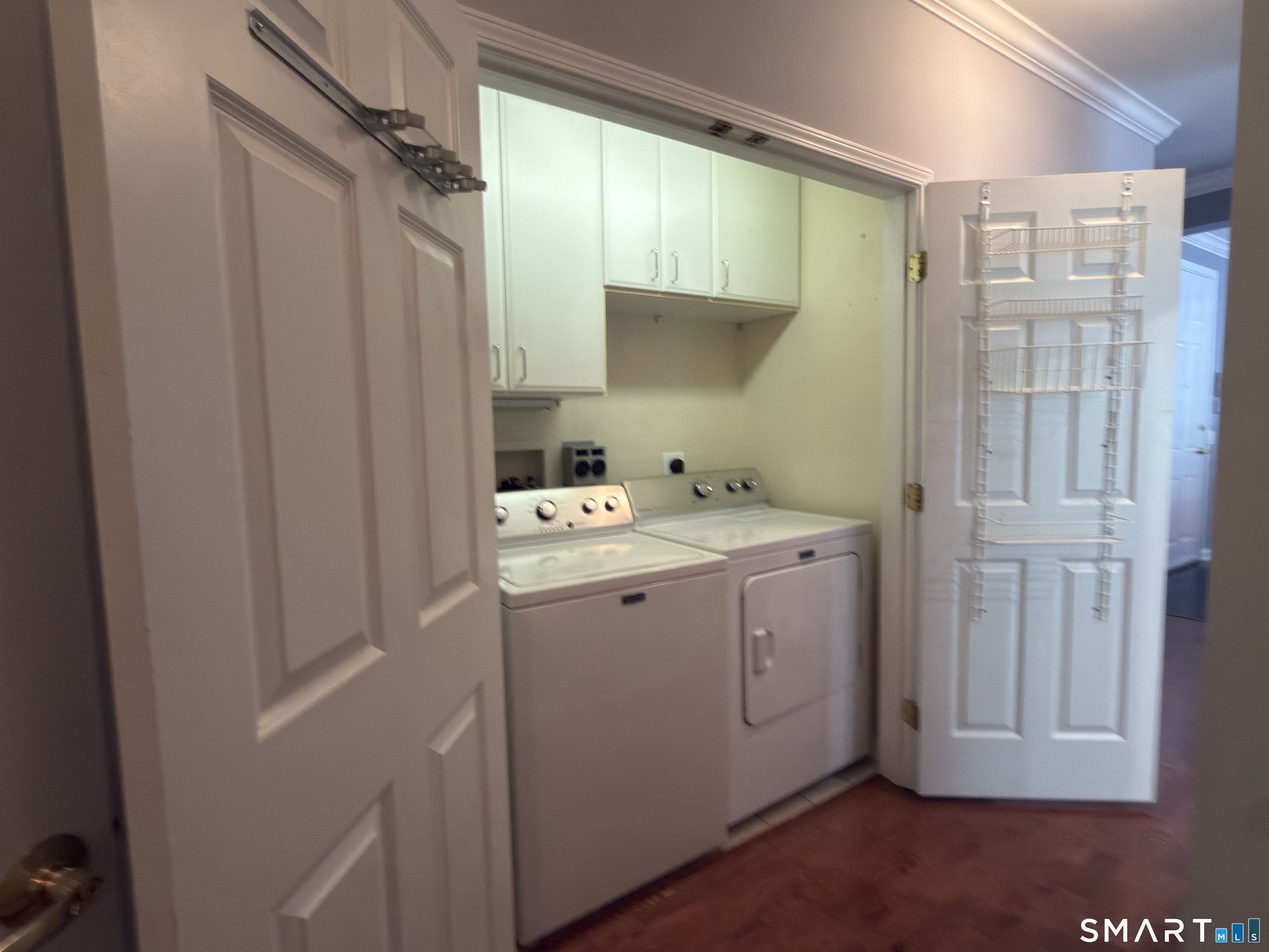 76 Suzie Drive Newtown CT 06470