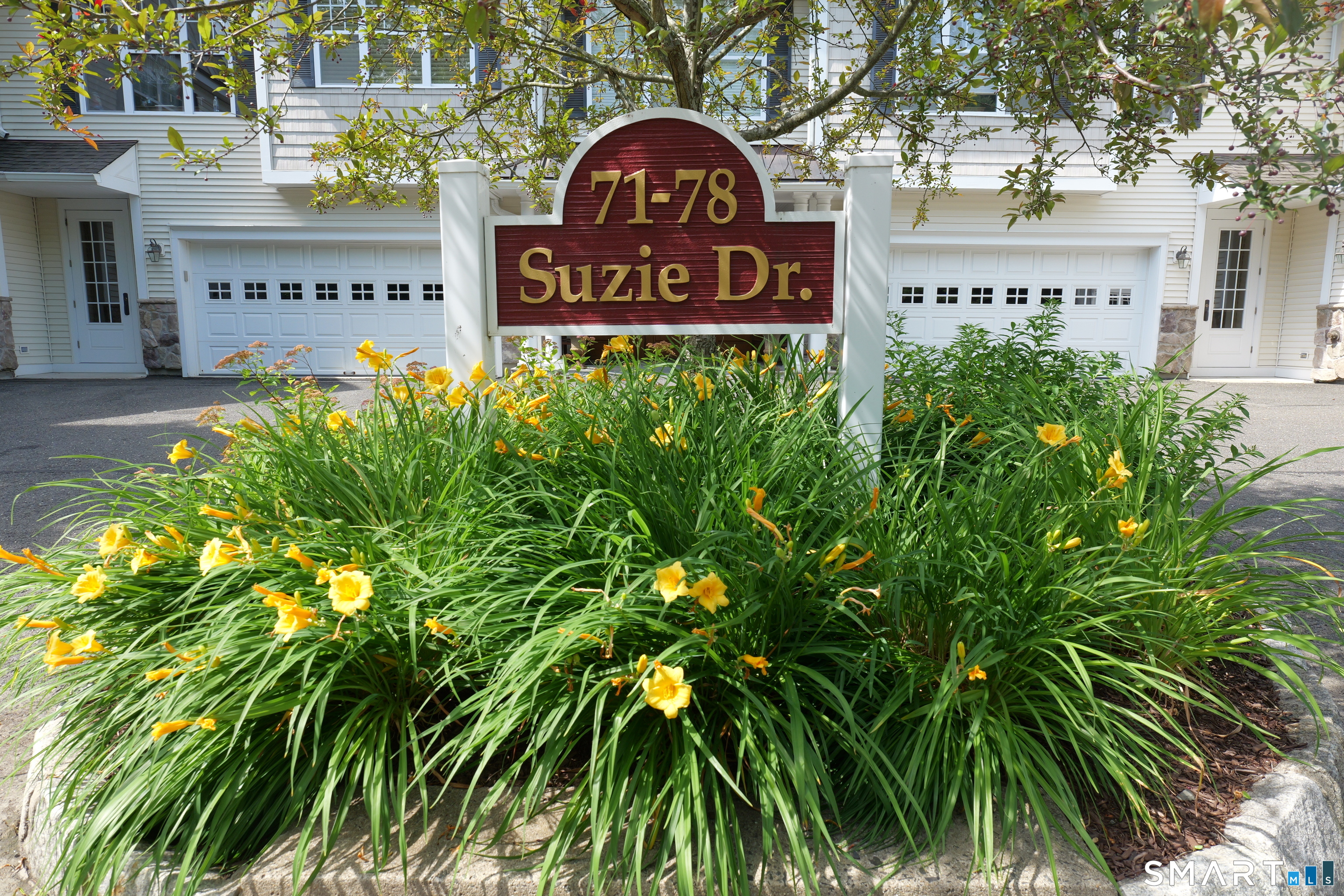 76 Suzie Drive Newtown CT 06470