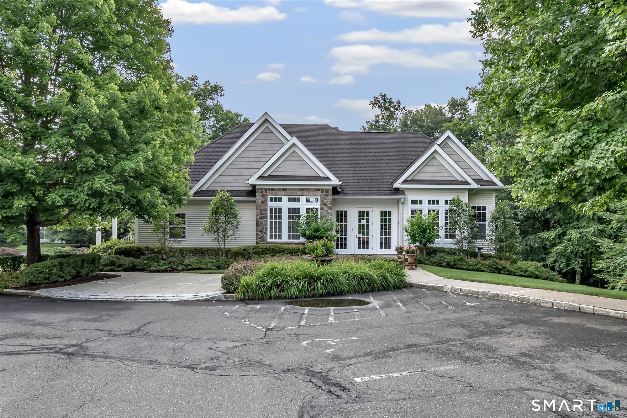 76 Suzie Drive Newtown CT 06470