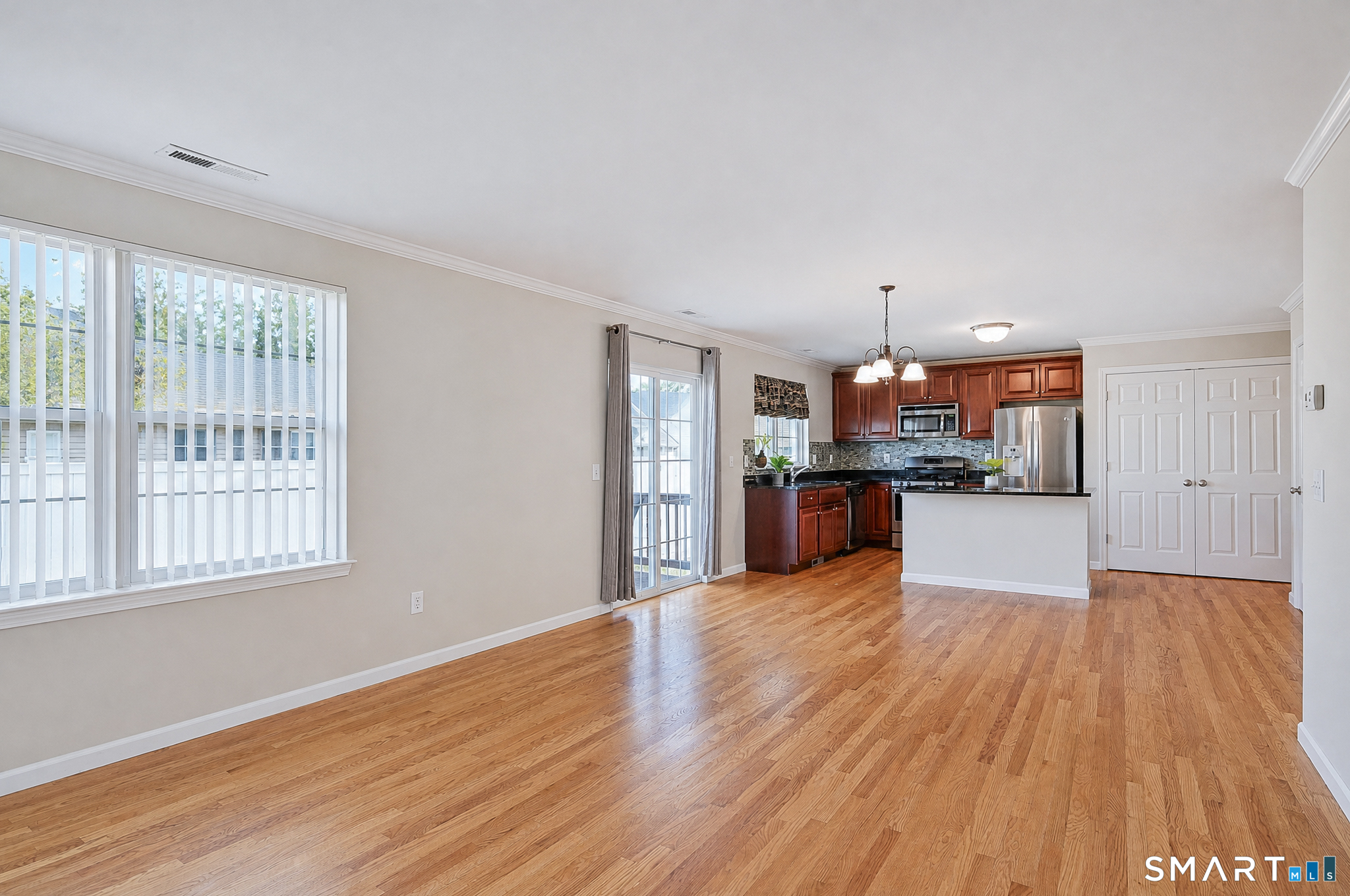 27 Riverview Court Brookfield CT 06804