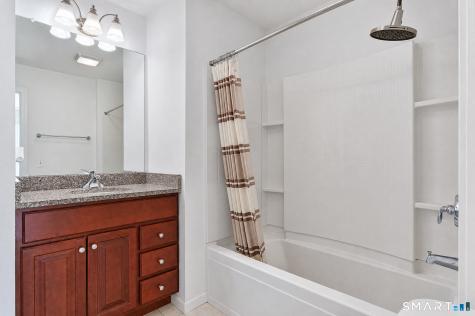 27 Riverview Court Brookfield CT 06804