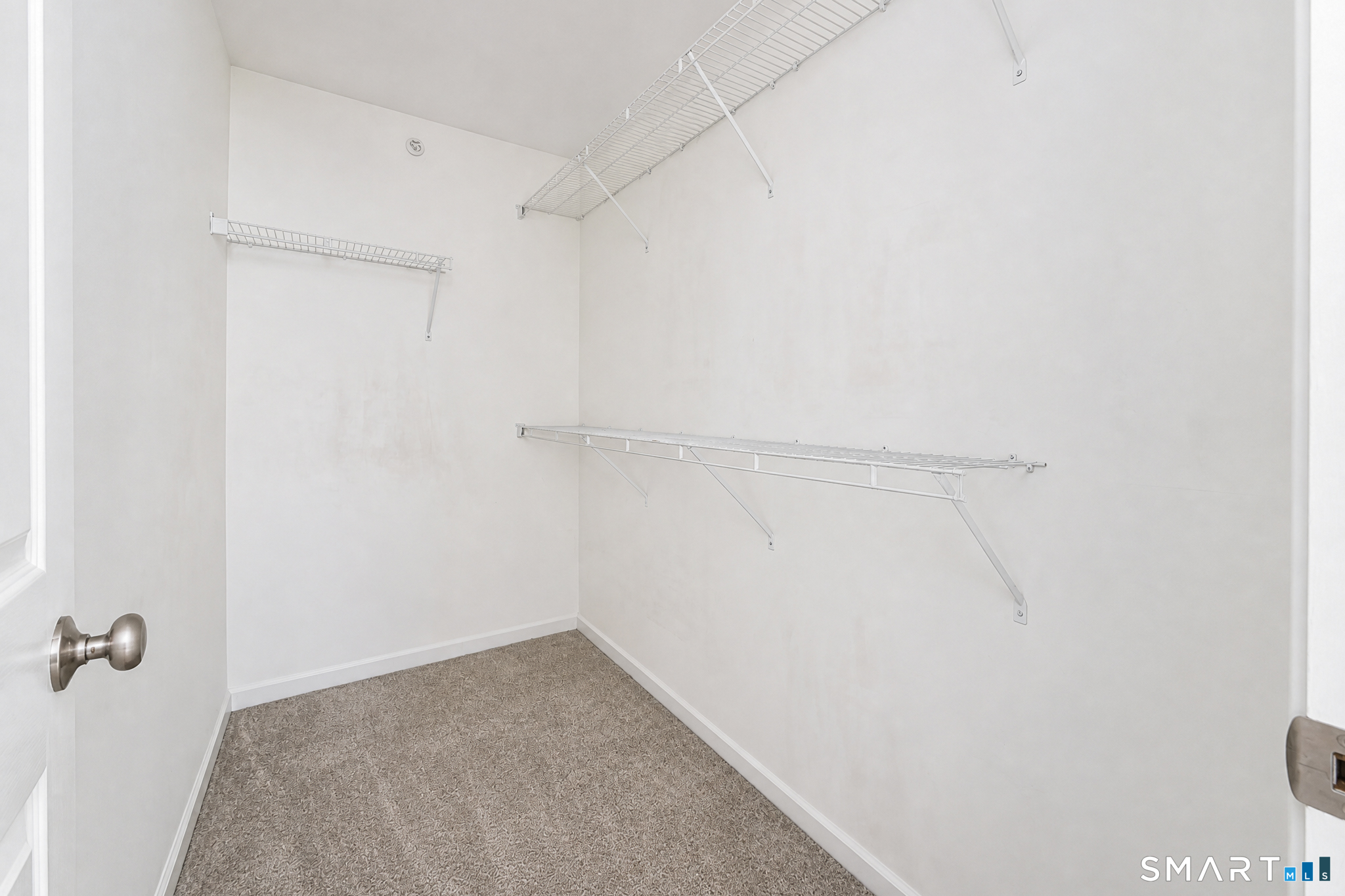 27 Riverview Court Brookfield CT 06804