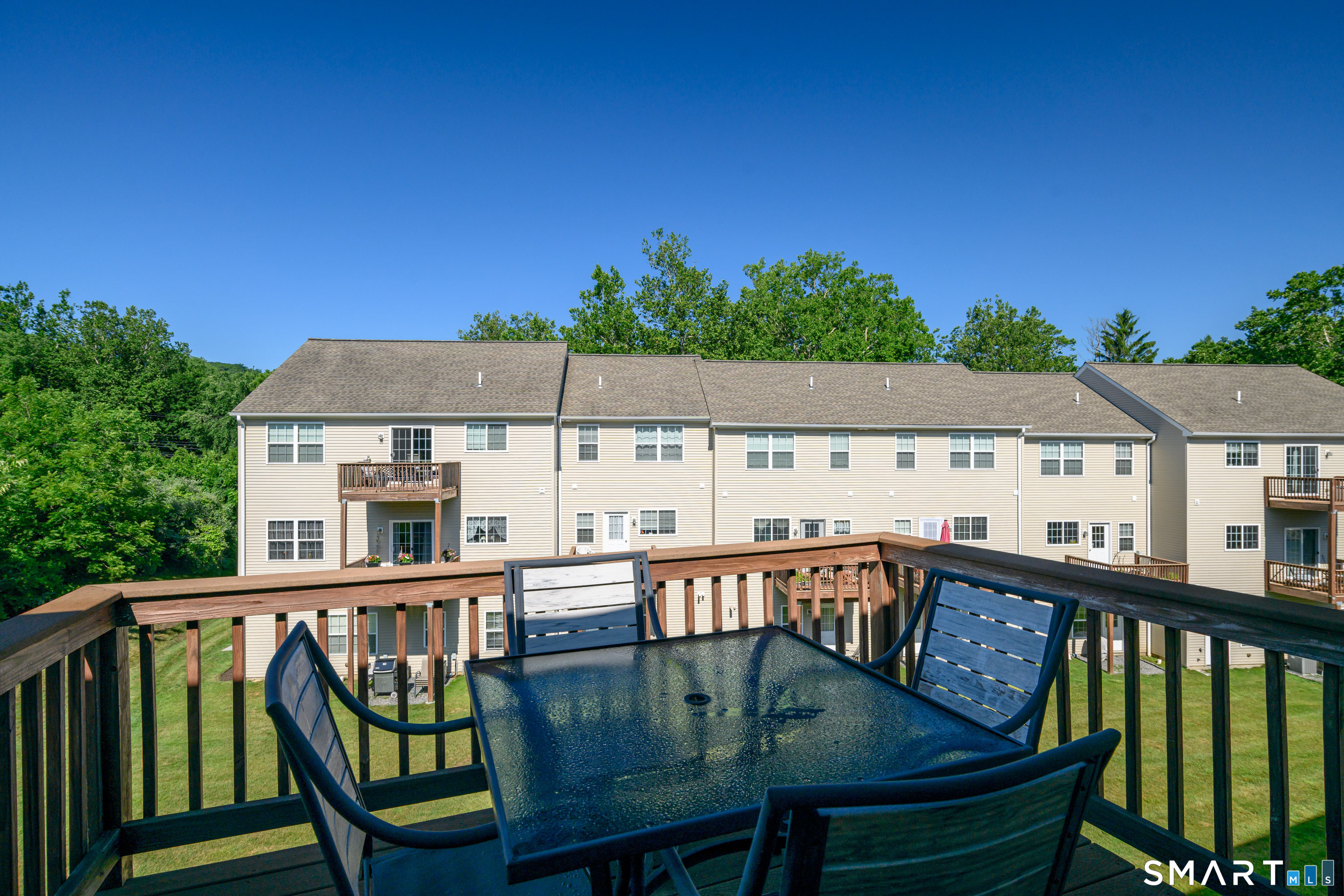 27 Riverview Court Brookfield CT 06804