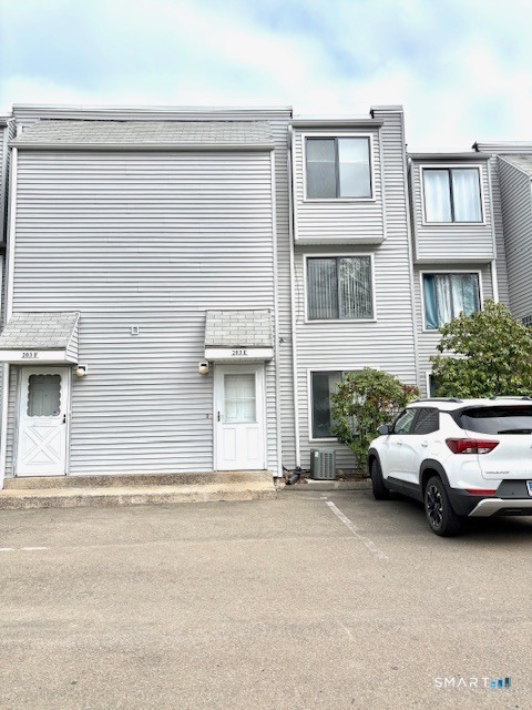 203 Thompson Street East Haven CT 06513