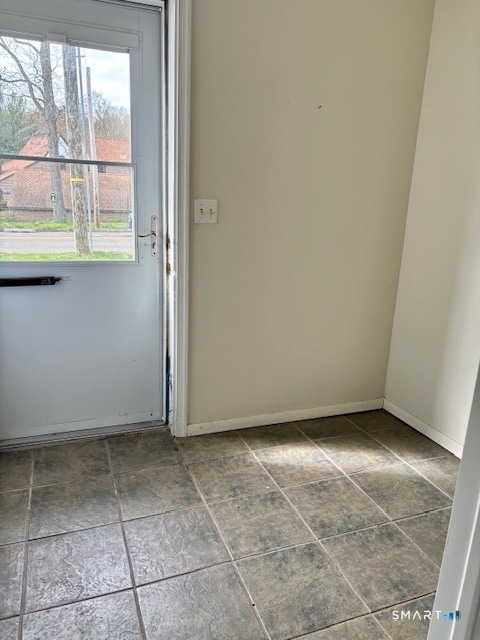 203 Thompson Street East Haven CT 06513