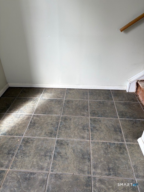 203 Thompson Street East Haven CT 06513