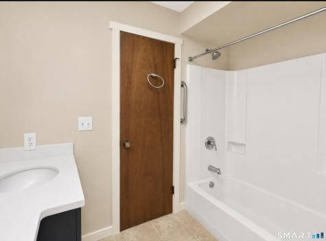 2 Stratton Way Branford CT 06405